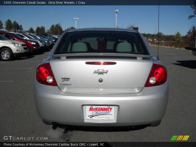 Ultra Silver Metallic / Gray 2005 Chevrolet Cobalt Sedan