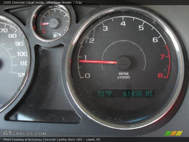 Ultra Silver Metallic / Gray 2005 Chevrolet Cobalt Sedan