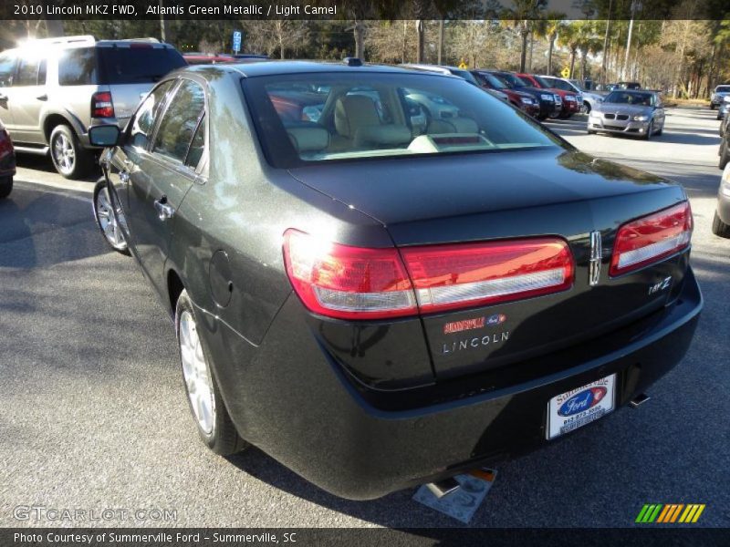Atlantis Green Metallic / Light Camel 2010 Lincoln MKZ FWD