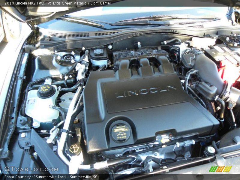 Atlantis Green Metallic / Light Camel 2010 Lincoln MKZ FWD