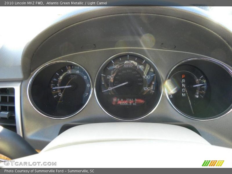 Atlantis Green Metallic / Light Camel 2010 Lincoln MKZ FWD