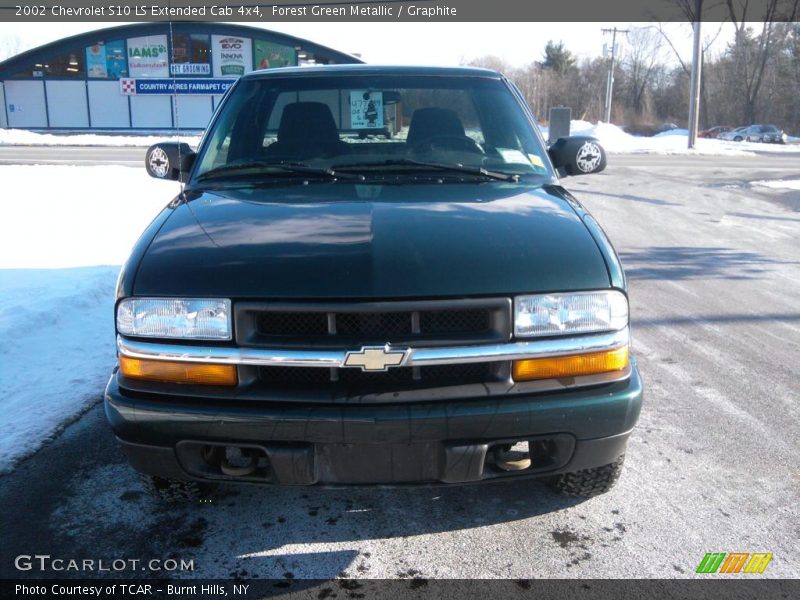 Forest Green Metallic / Graphite 2002 Chevrolet S10 LS Extended Cab 4x4
