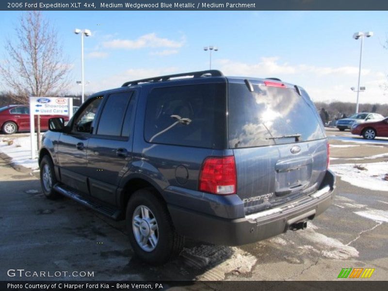 Medium Wedgewood Blue Metallic / Medium Parchment 2006 Ford Expedition XLT 4x4