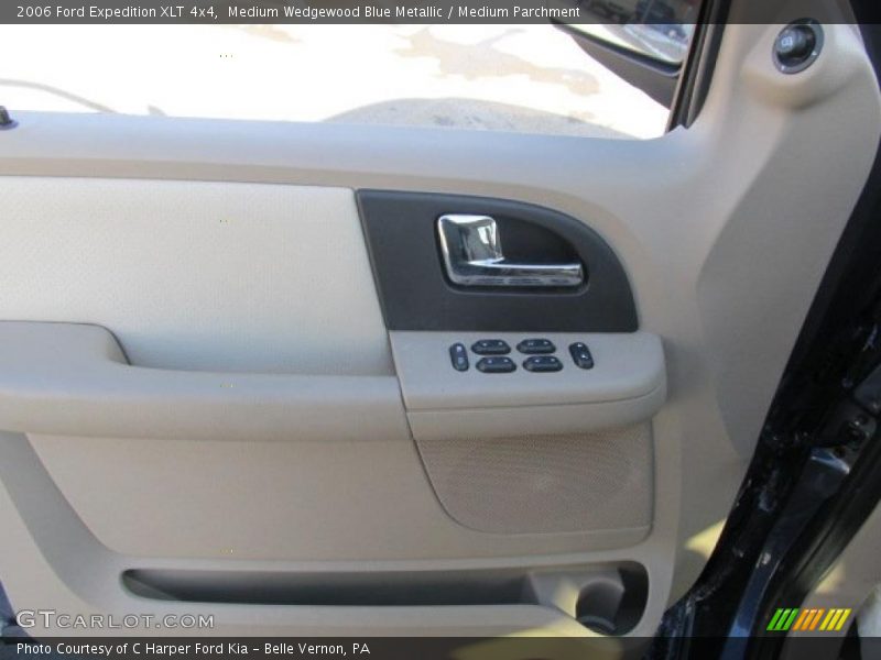 Medium Wedgewood Blue Metallic / Medium Parchment 2006 Ford Expedition XLT 4x4