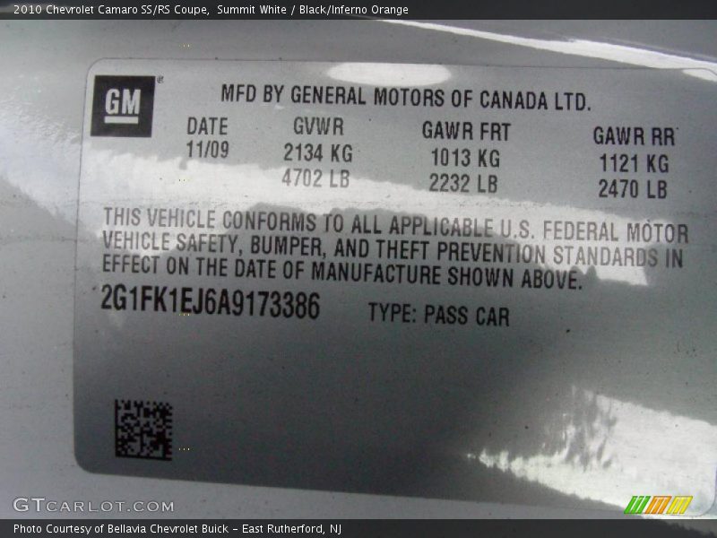 Summit White / Black/Inferno Orange 2010 Chevrolet Camaro SS/RS Coupe
