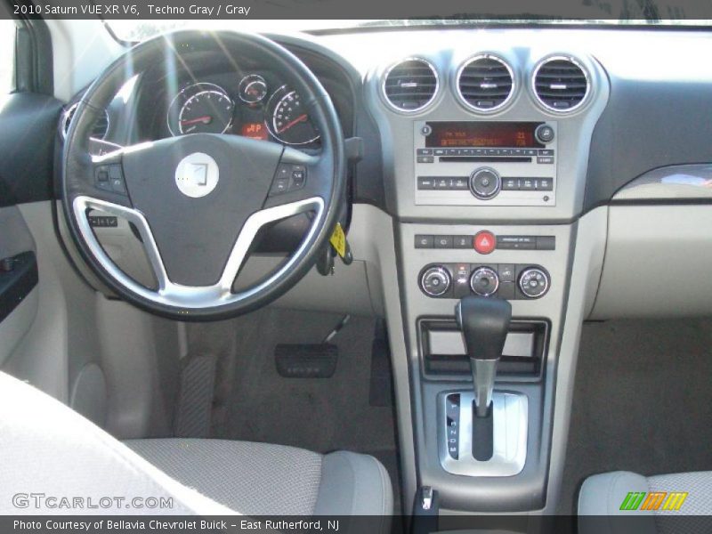Techno Gray / Gray 2010 Saturn VUE XR V6
