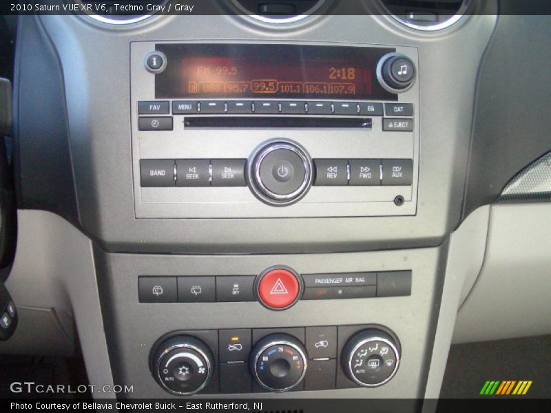 Controls of 2010 VUE XR V6