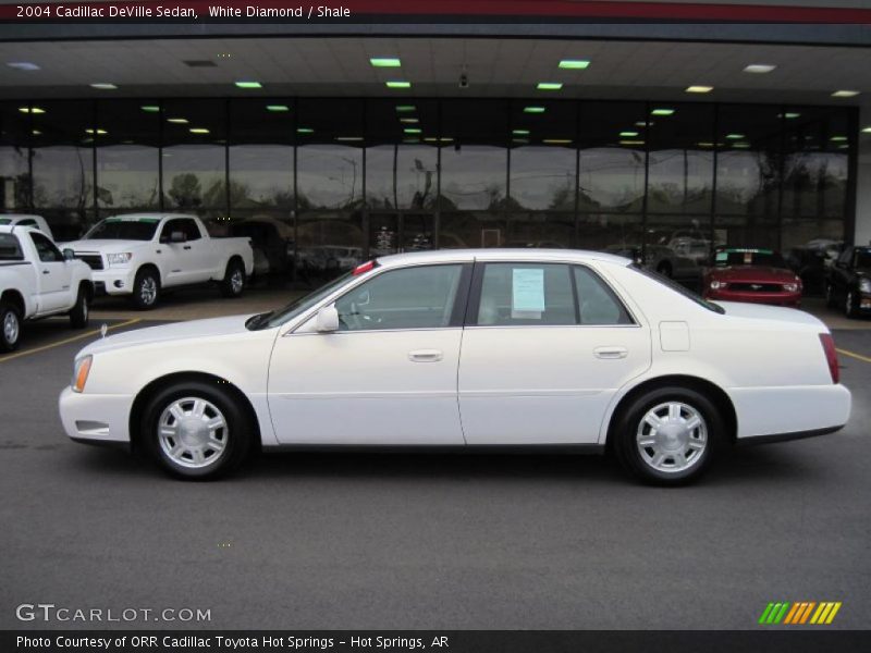 White Diamond / Shale 2004 Cadillac DeVille Sedan