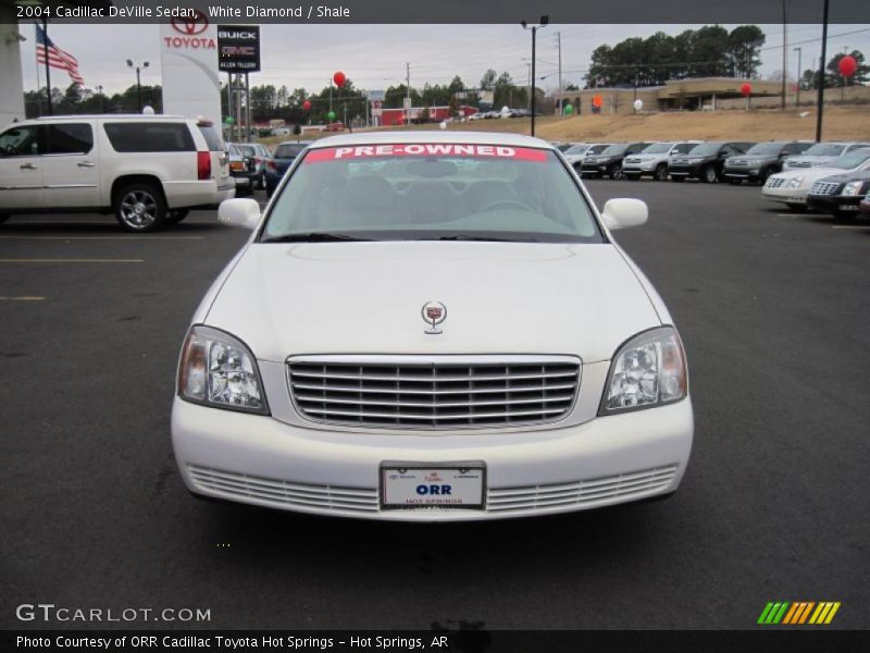 White Diamond / Shale 2004 Cadillac DeVille Sedan