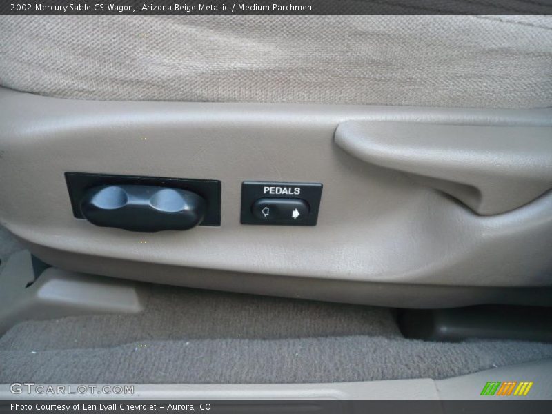 Controls of 2002 Sable GS Wagon