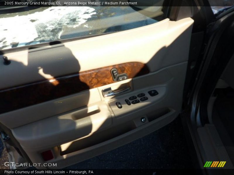 Arizona Beige Metallic / Medium Parchment 2005 Mercury Grand Marquis GS
