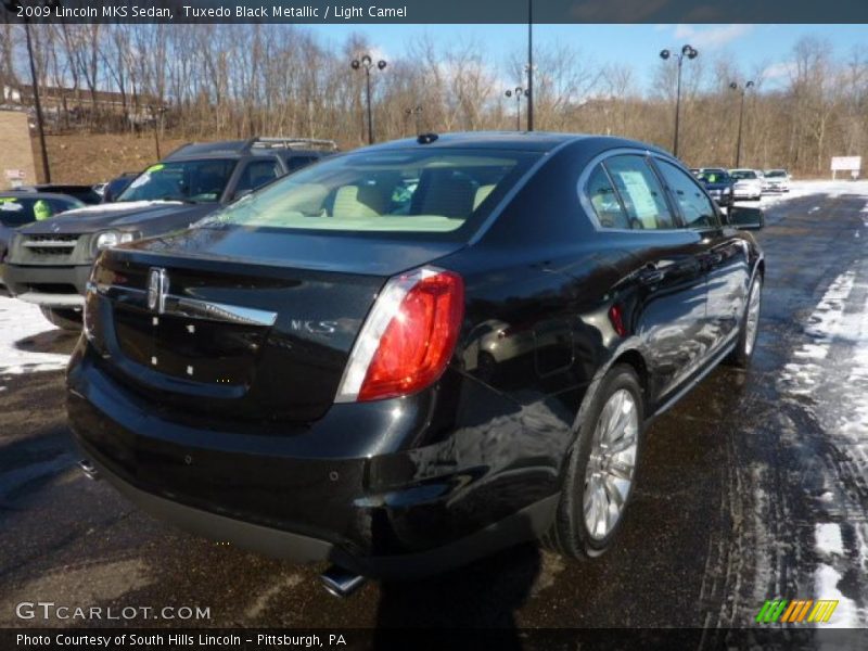Tuxedo Black Metallic / Light Camel 2009 Lincoln MKS Sedan