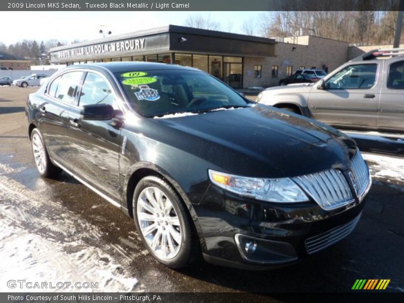 Tuxedo Black Metallic / Light Camel 2009 Lincoln MKS Sedan
