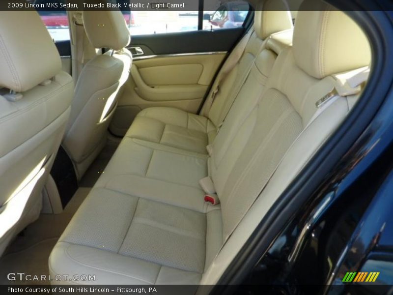 Tuxedo Black Metallic / Light Camel 2009 Lincoln MKS Sedan