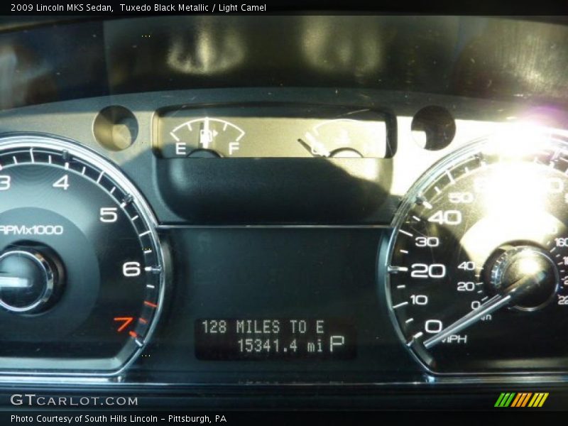 Tuxedo Black Metallic / Light Camel 2009 Lincoln MKS Sedan
