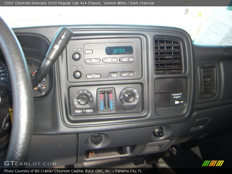 Summit White / Dark Charcoal 2003 Chevrolet Silverado 3500 Regular Cab 4x4 Chassis