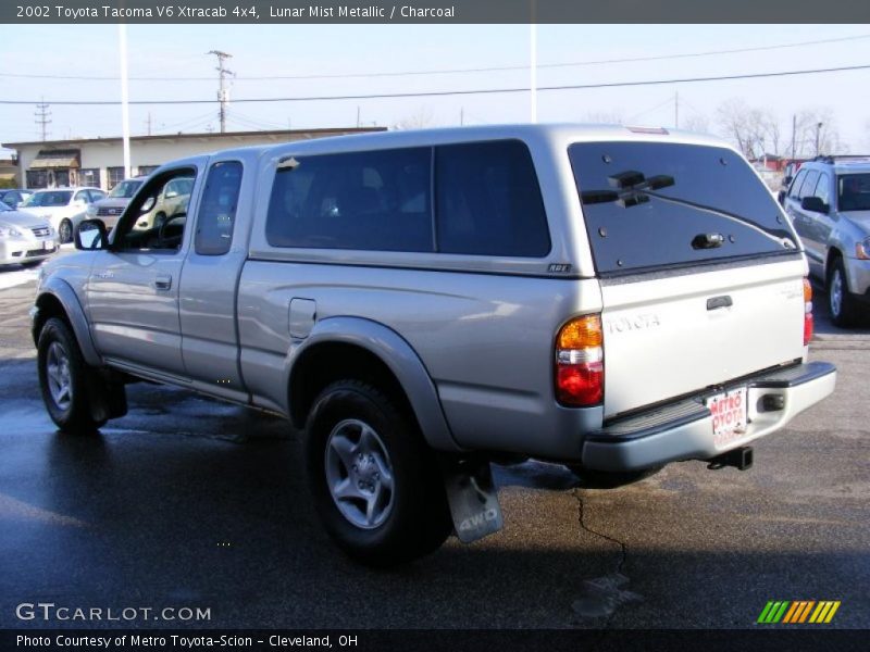 Lunar Mist Metallic / Charcoal 2002 Toyota Tacoma V6 Xtracab 4x4