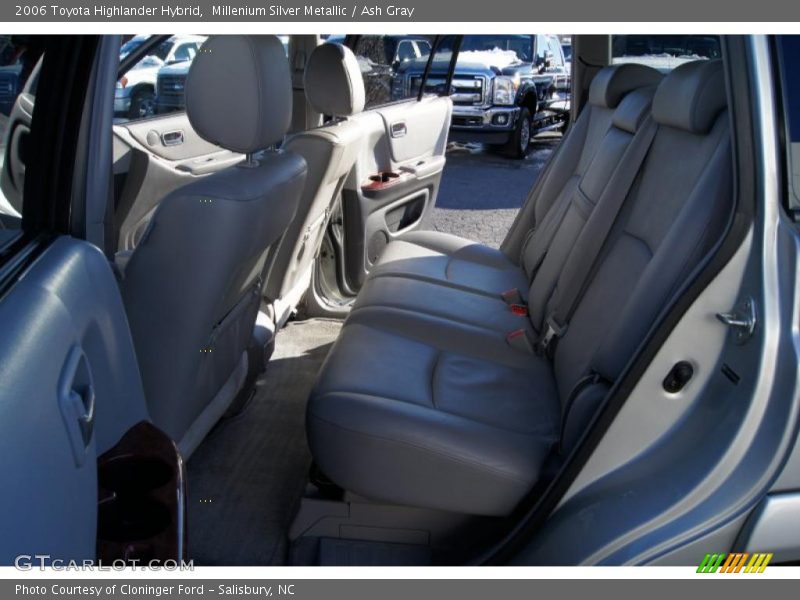 Millenium Silver Metallic / Ash Gray 2006 Toyota Highlander Hybrid