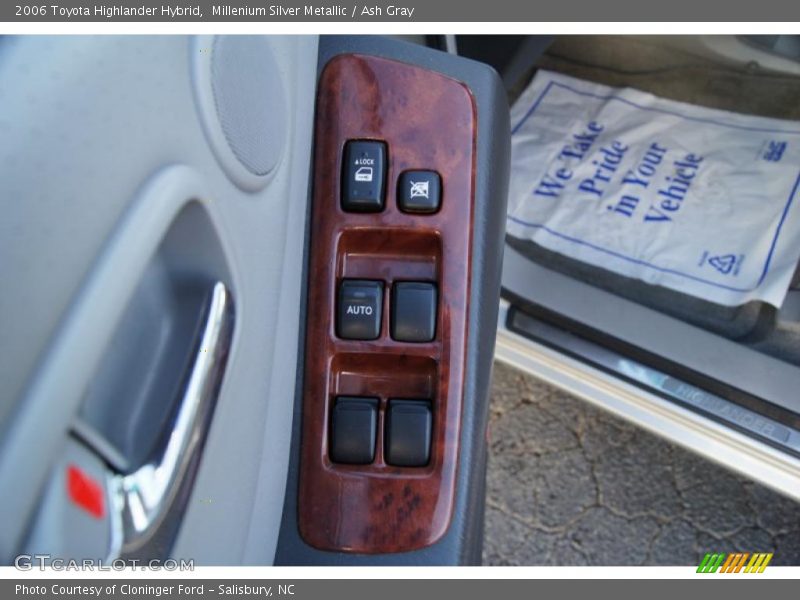 Millenium Silver Metallic / Ash Gray 2006 Toyota Highlander Hybrid