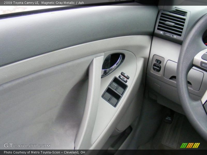 Magnetic Gray Metallic / Ash 2009 Toyota Camry LE