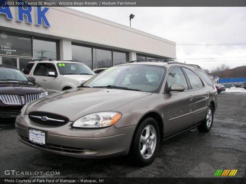 Arizona Beige Metallic / Medium Parchment 2003 Ford Taurus SE Wagon