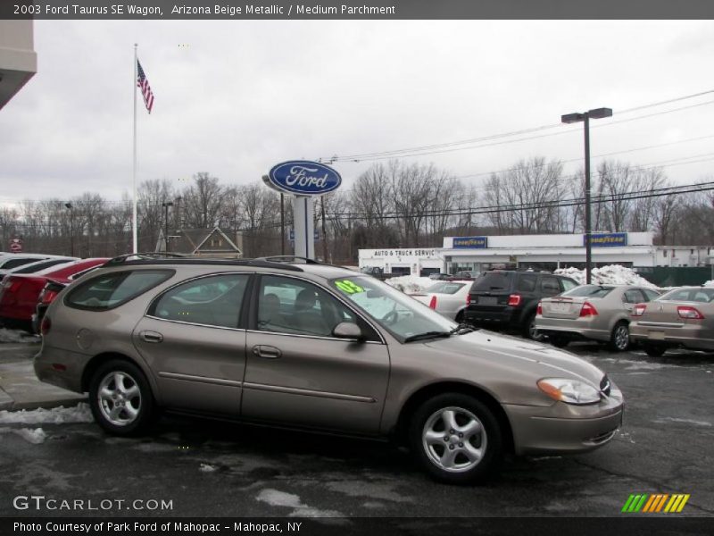 Arizona Beige Metallic / Medium Parchment 2003 Ford Taurus SE Wagon