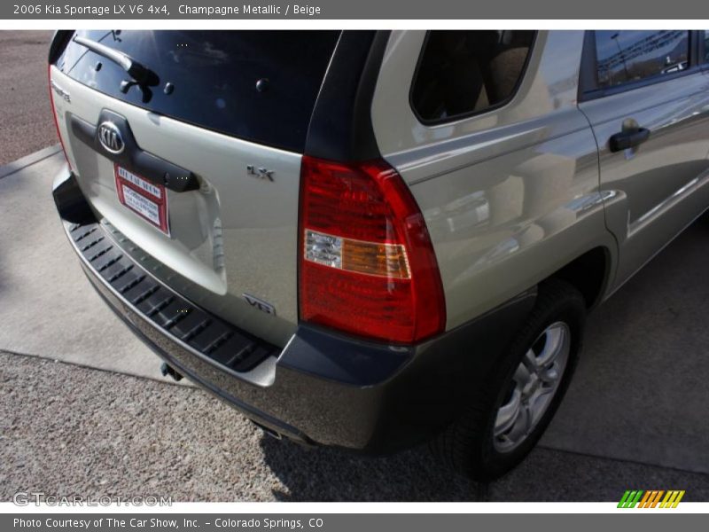 Champagne Metallic / Beige 2006 Kia Sportage LX V6 4x4