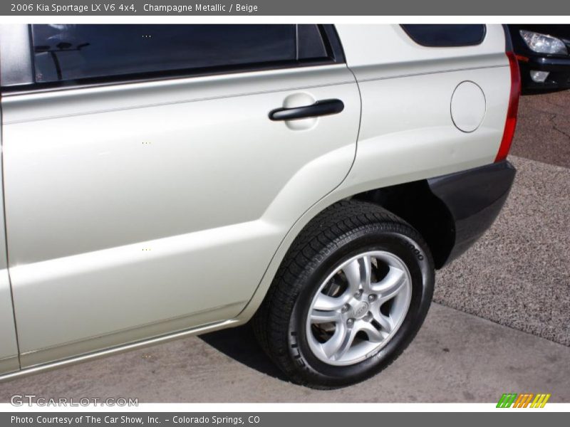 Champagne Metallic / Beige 2006 Kia Sportage LX V6 4x4
