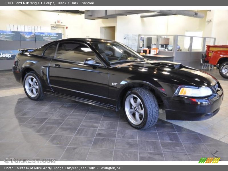 Black / Dark Charcoal 2001 Ford Mustang GT Coupe