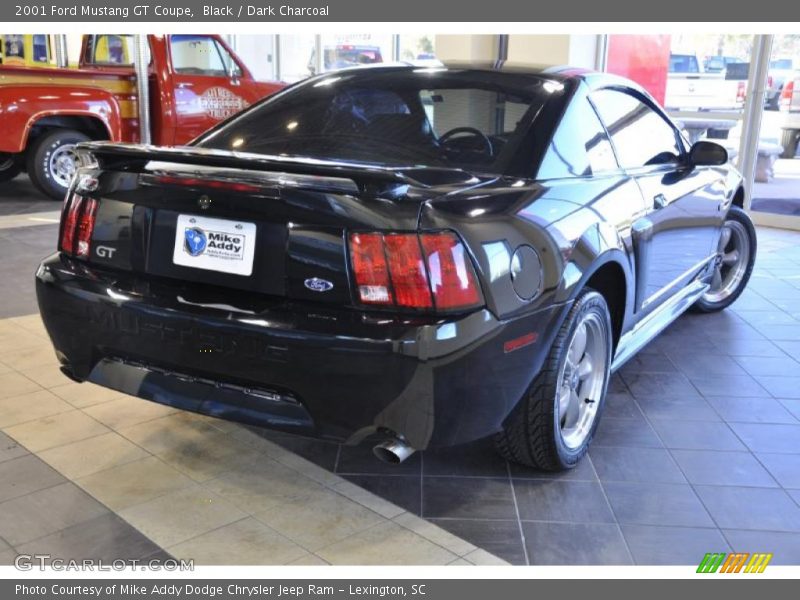 Black / Dark Charcoal 2001 Ford Mustang GT Coupe