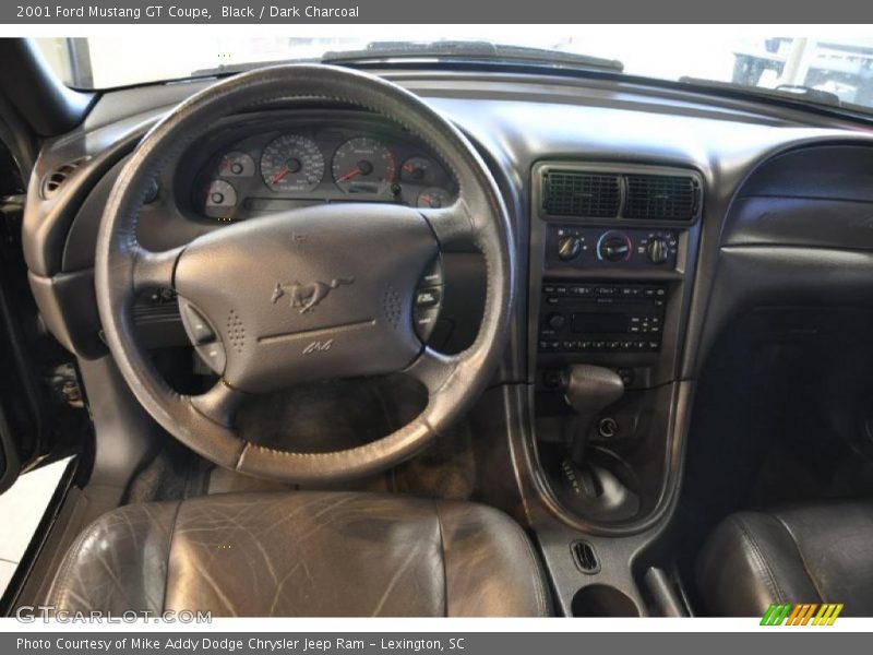 Black / Dark Charcoal 2001 Ford Mustang GT Coupe