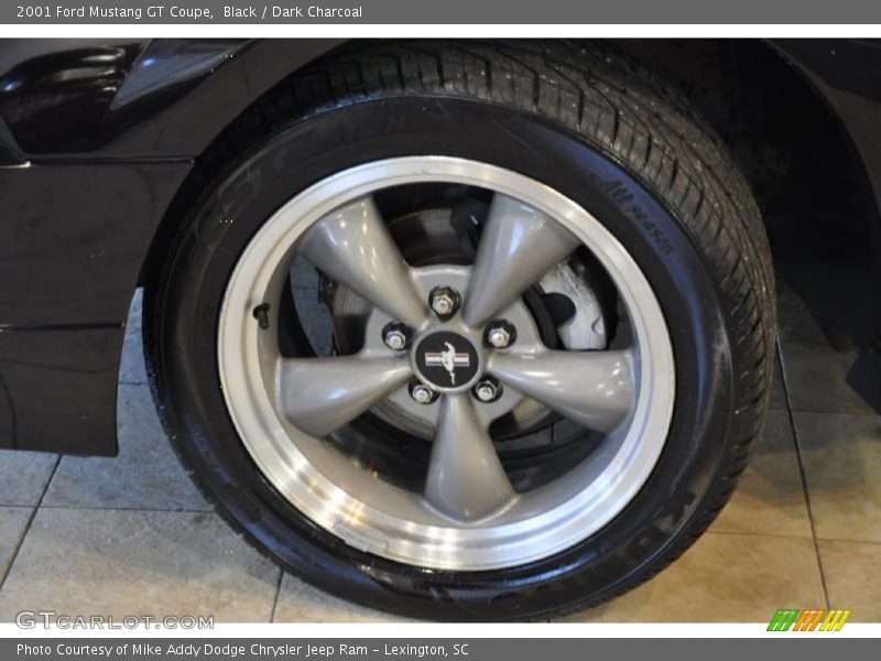 Black / Dark Charcoal 2001 Ford Mustang GT Coupe