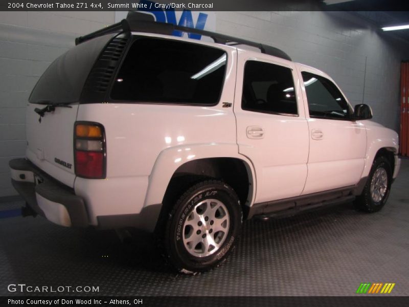Summit White / Gray/Dark Charcoal 2004 Chevrolet Tahoe Z71 4x4