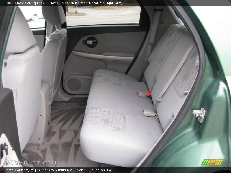 Meander Green Metallic / Light Gray 2005 Chevrolet Equinox LS AWD