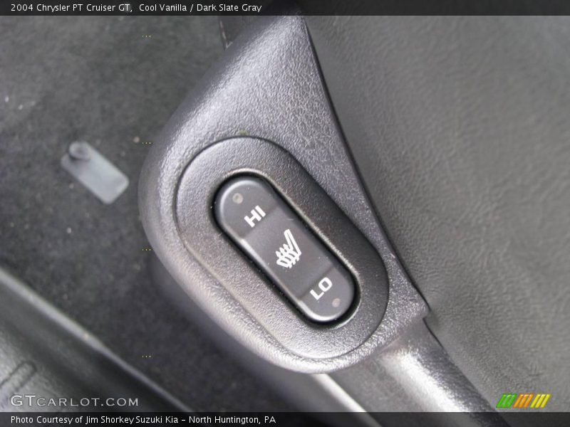 Cool Vanilla / Dark Slate Gray 2004 Chrysler PT Cruiser GT