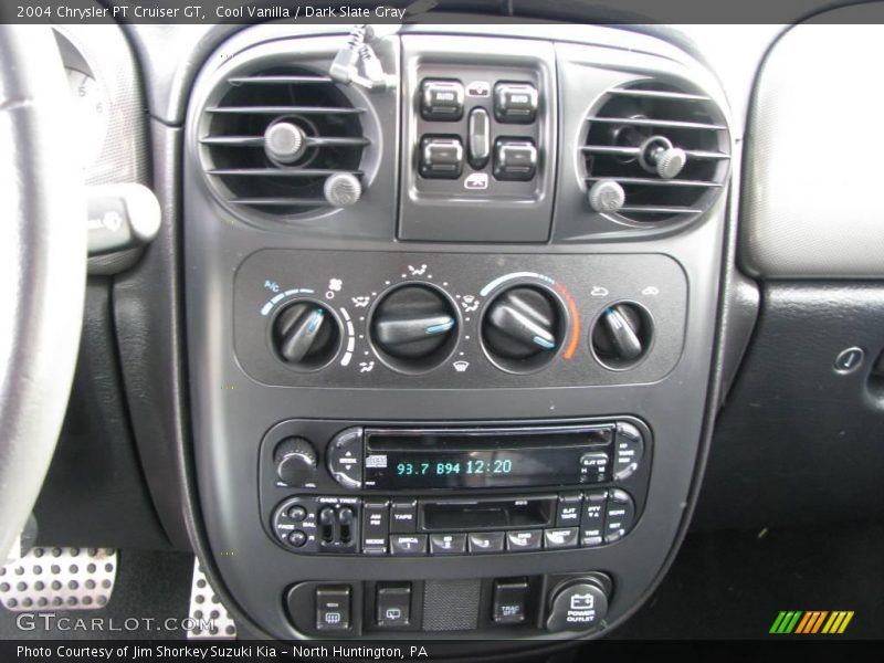 Cool Vanilla / Dark Slate Gray 2004 Chrysler PT Cruiser GT