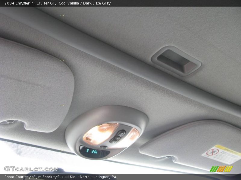 Cool Vanilla / Dark Slate Gray 2004 Chrysler PT Cruiser GT
