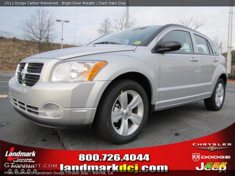 Bright Silver Metallic / Dark Slate Gray 2011 Dodge Caliber Mainstreet