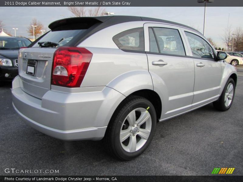 Bright Silver Metallic / Dark Slate Gray 2011 Dodge Caliber Mainstreet