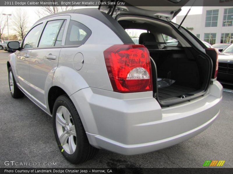 Bright Silver Metallic / Dark Slate Gray 2011 Dodge Caliber Mainstreet