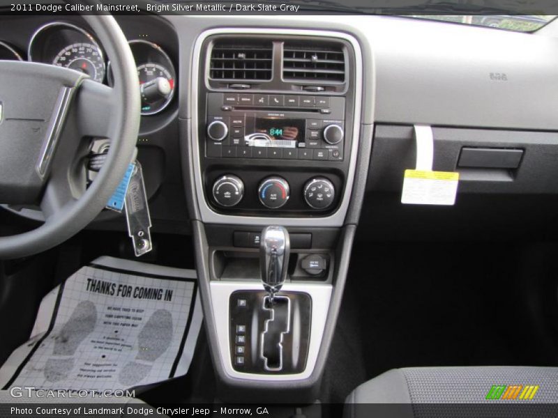 Bright Silver Metallic / Dark Slate Gray 2011 Dodge Caliber Mainstreet