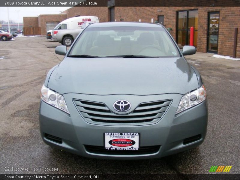 Aloe Green Metallic / Bisque 2009 Toyota Camry LE