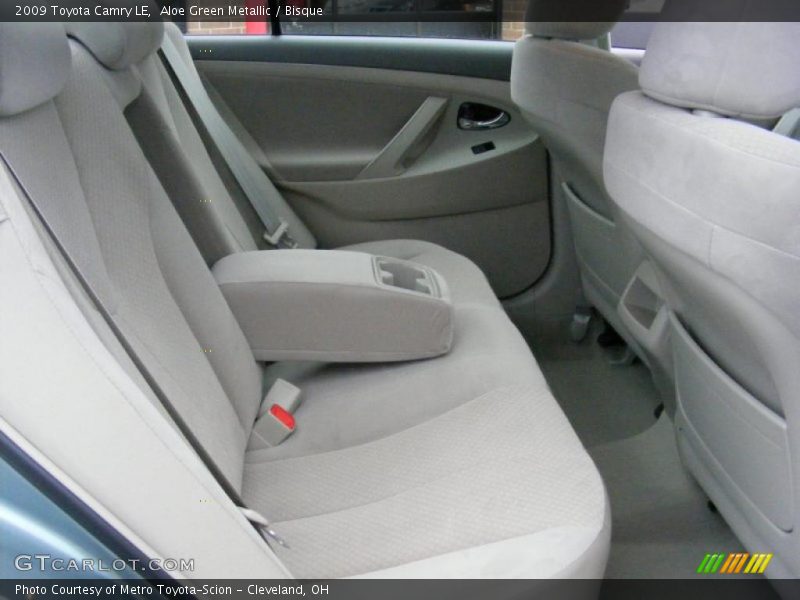 Aloe Green Metallic / Bisque 2009 Toyota Camry LE