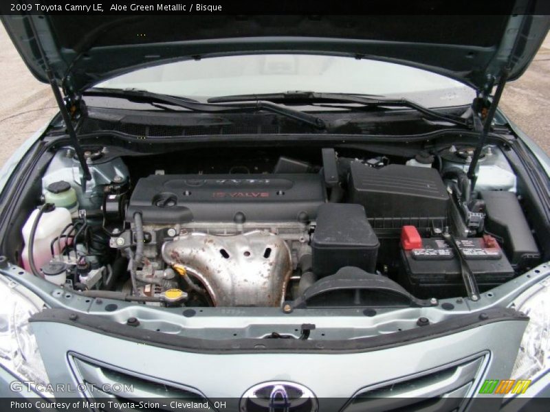 Aloe Green Metallic / Bisque 2009 Toyota Camry LE