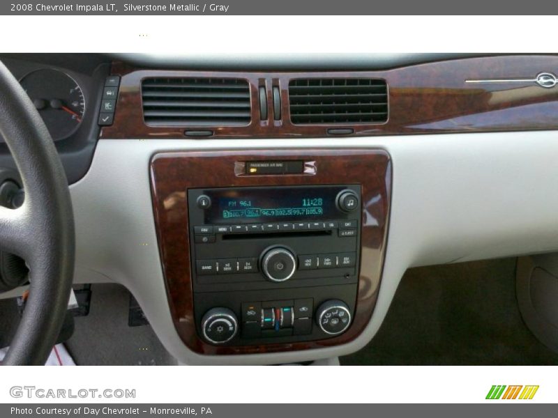 Silverstone Metallic / Gray 2008 Chevrolet Impala LT