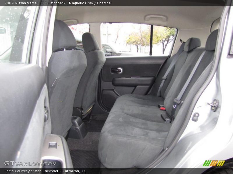 Magnetic Gray / Charcoal 2009 Nissan Versa 1.8 S Hatchback
