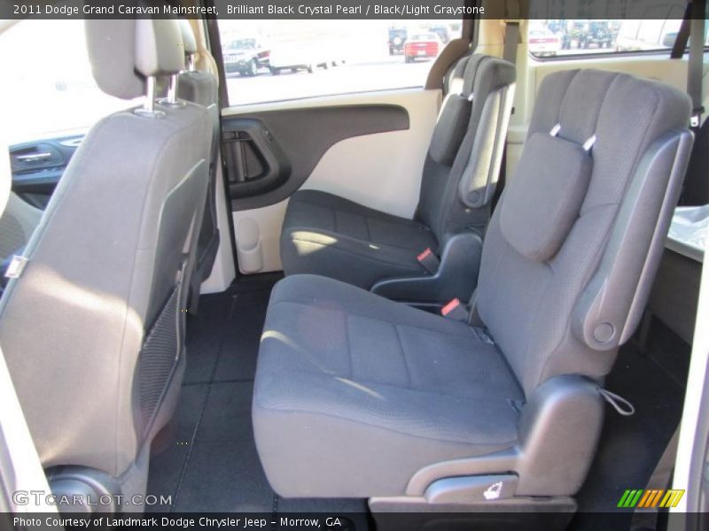 Brilliant Black Crystal Pearl / Black/Light Graystone 2011 Dodge Grand Caravan Mainstreet