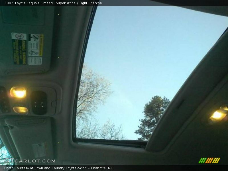 Super White / Light Charcoal 2007 Toyota Sequoia Limited