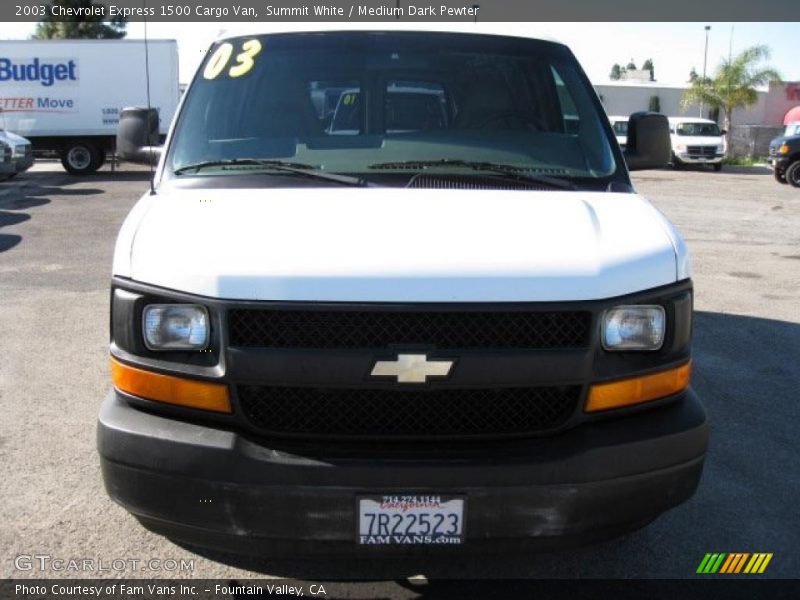 Summit White / Medium Dark Pewter 2003 Chevrolet Express 1500 Cargo Van