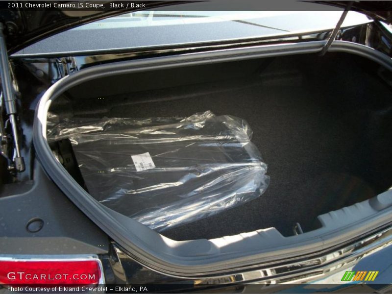  2011 Camaro LS Coupe Trunk
